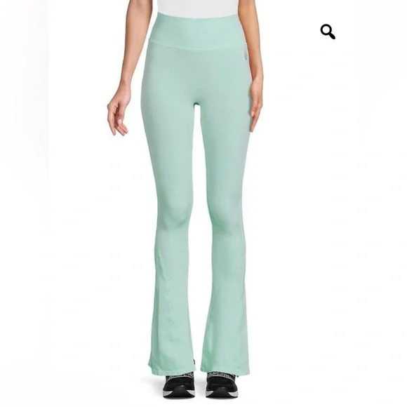 FREE PEOPLE Movement Rich Soul Flared Leg Pant legging Jade Ice M/L NWT $90 - Picture 2 of 9